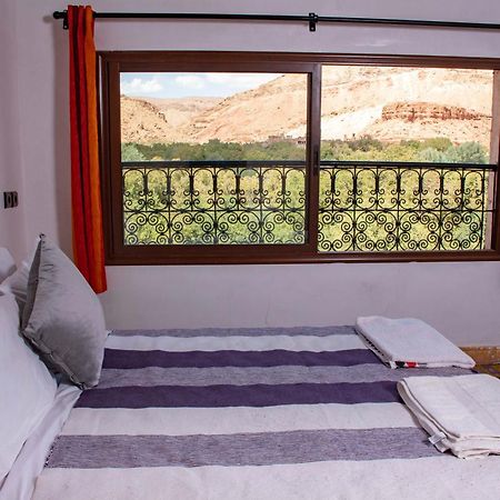 Hotel Awayou Bou Drarar Екстериор снимка