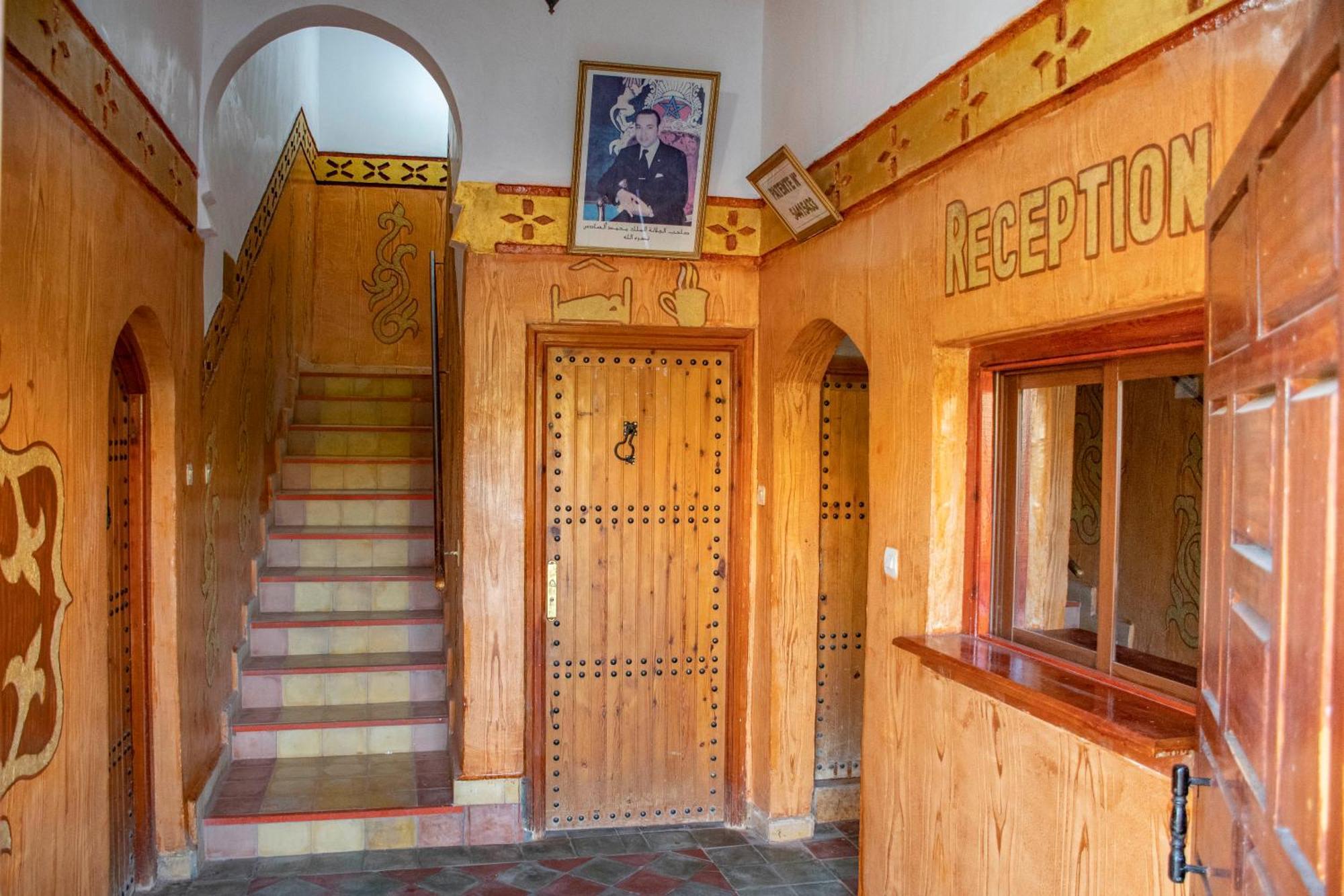 Hotel Awayou Bou Drarar Екстериор снимка